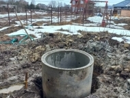 Копка колодца и прокладка водопровода в посёлке Ропша